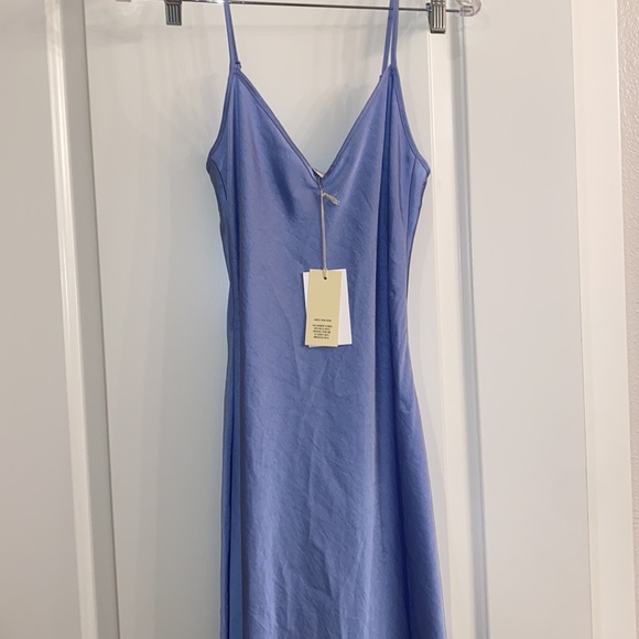 Aritzia Wilfred Only slip dress in soft iris - Picture 5 of 7